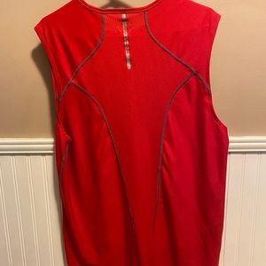 Men’s under armor heat gear XL